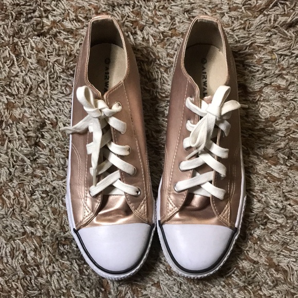 Air Walk sneakers - Picture 4 of 9